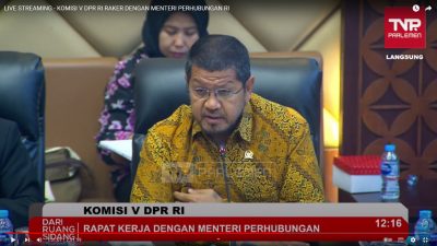 Atap Stasiun Kereta Cepat Halim Bocor, Robert Rouw Minta Komisi V DPR RI Buat Kunfik untuk Cek Langsung di Lapangan